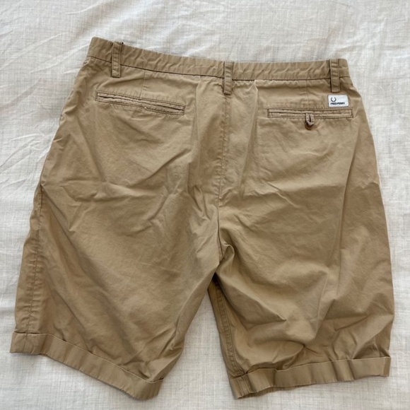 Fred Perry Classic Khaki Shorts - Picture 2 of 4